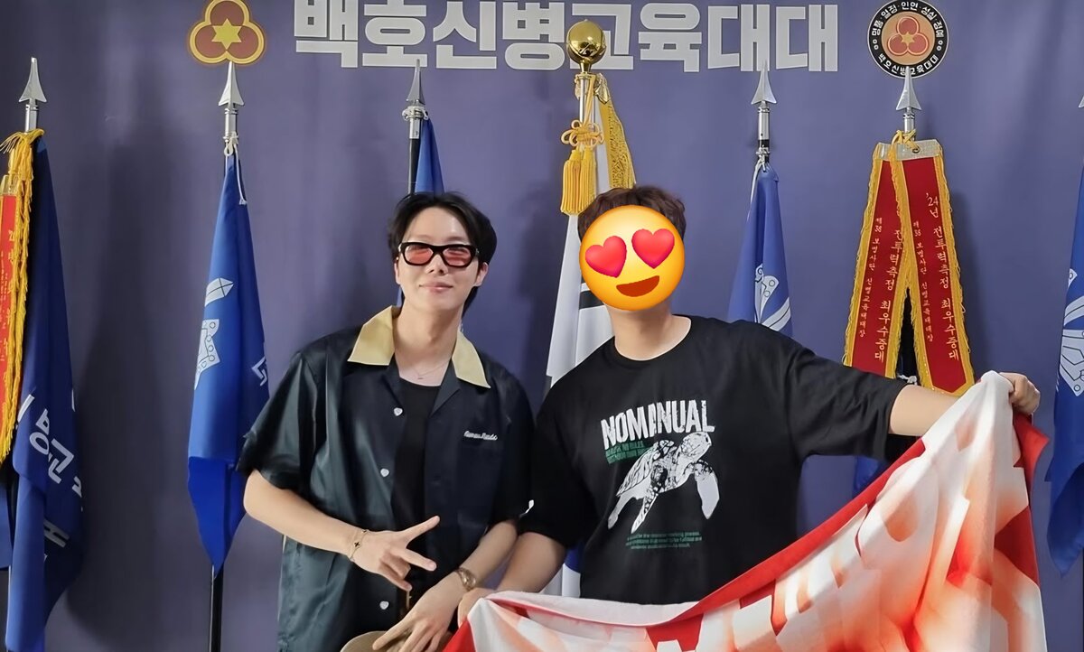 BTS 제이홉, 군부대 깜짝 방문…전역 8개월 만에 ‘전우들과 재회’