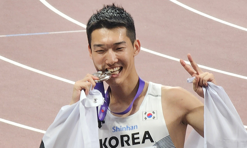 '도쿄 세계선수권 銀' 우상혁은 멈추지 않는다