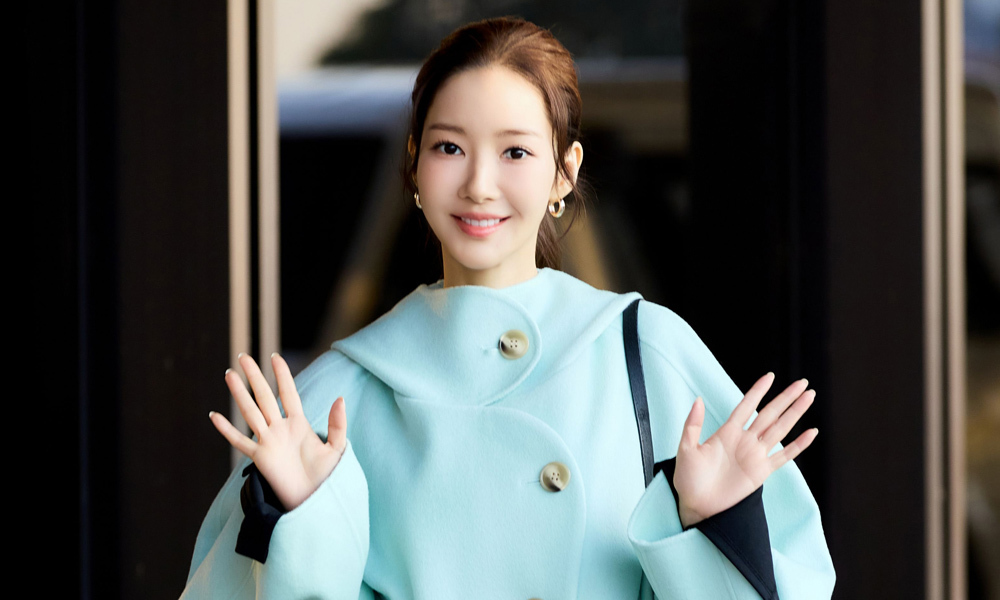 박민영, 겨울 리얼웨이룩의 정석을 선보이며 출국