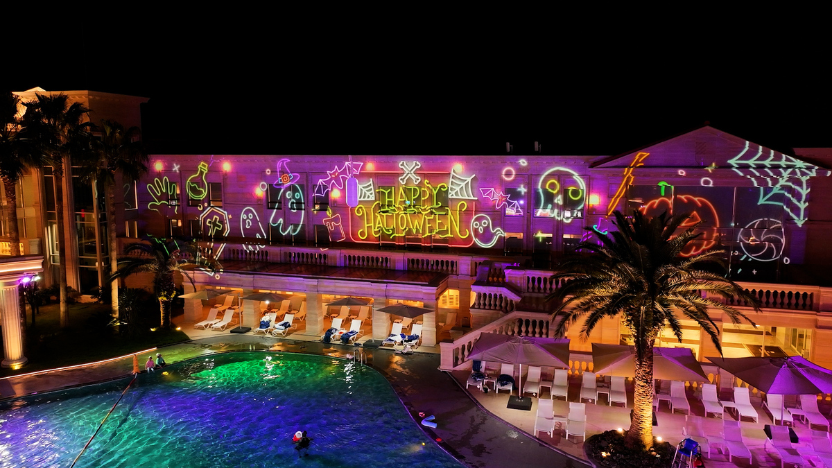 “유령도 이 호텔에서 쉬었다 간다…” 한편의 영화… 할로윈 신규 영상 연일 화제  