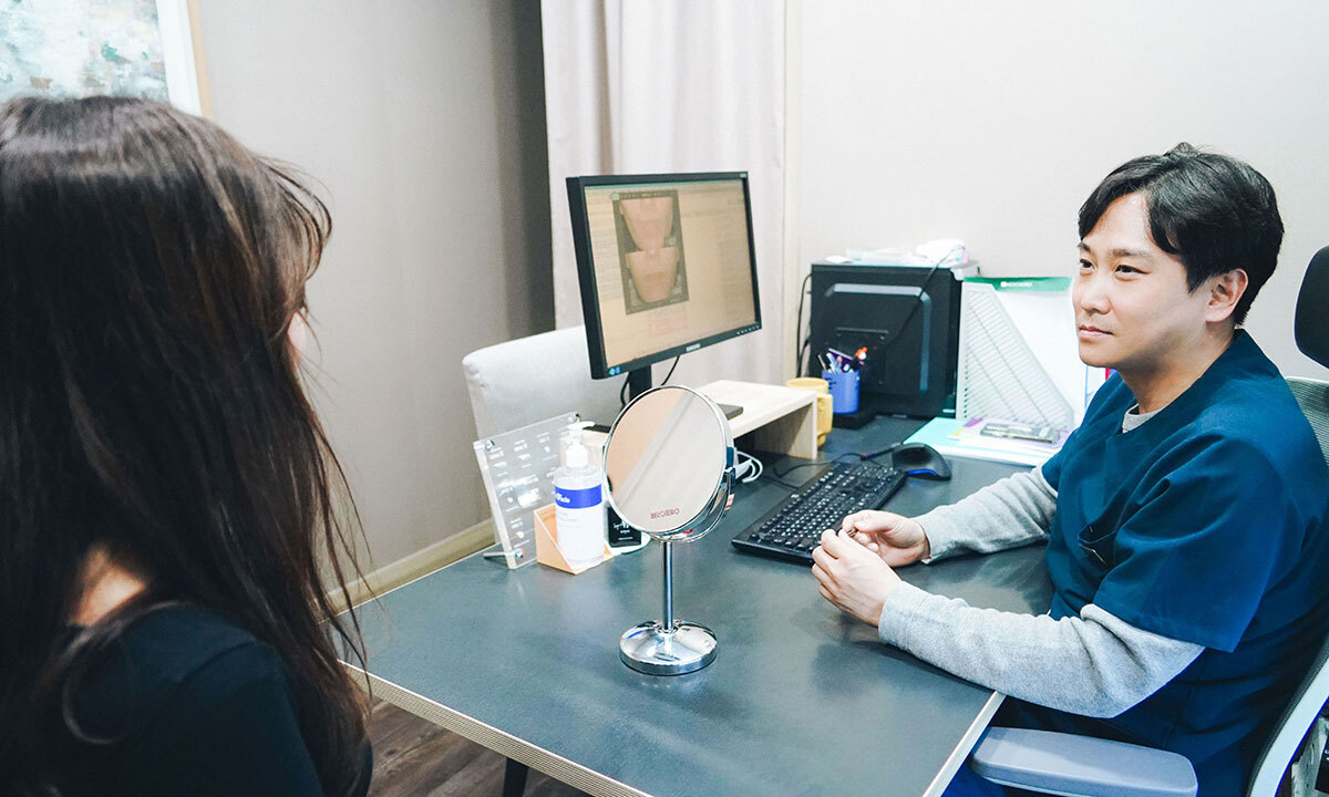 여드름 흉터, 맞춤형 병합 치료로 관리하세요