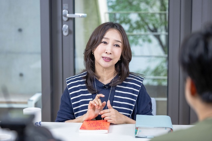 한국컴패션, 이지희 ‘그리스도로 사는 세상’ 인터뷰 공개