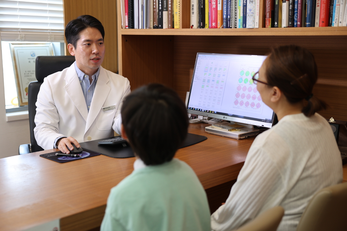 어린이 틱장애 치료 가능할까?